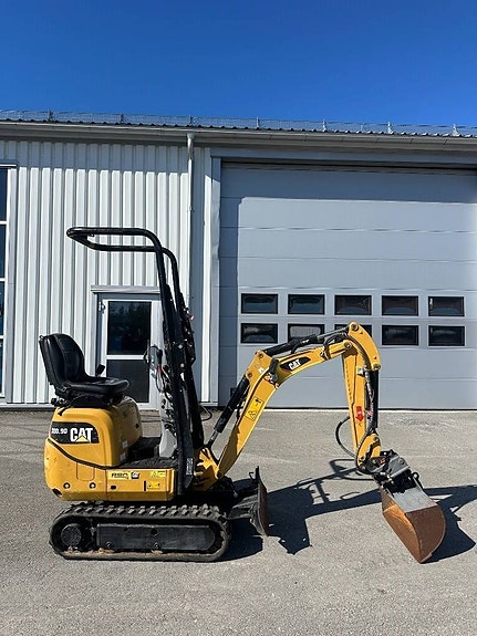 CAT 300.9D minigrävare, maskinvagn 155.000+moms 5 of 5