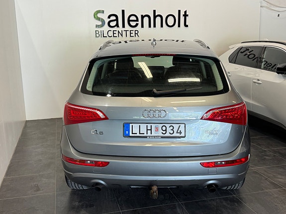 Audi Q5 8 of 23