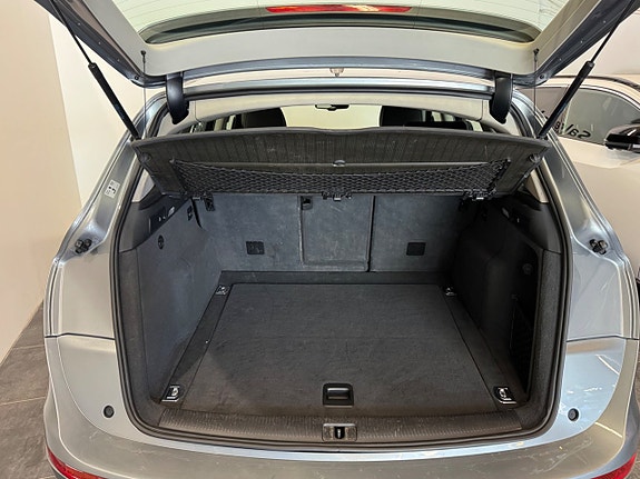 Audi Q5 9 of 23