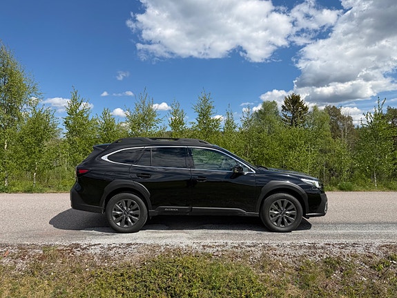 Subaru Outback 8 of 19