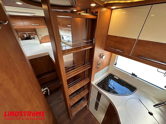 Carthago CHIC C-LINE I 4.8 150hk Automat Långbäddar RÄNTA 4,95% 13 of 27