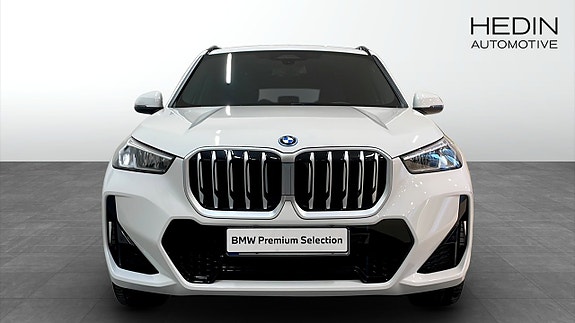 BMW X1 8 of 9