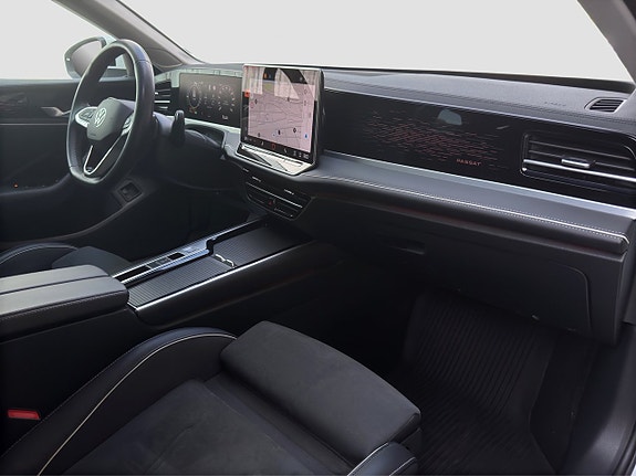 Volkswagen Passat 17 of 24
