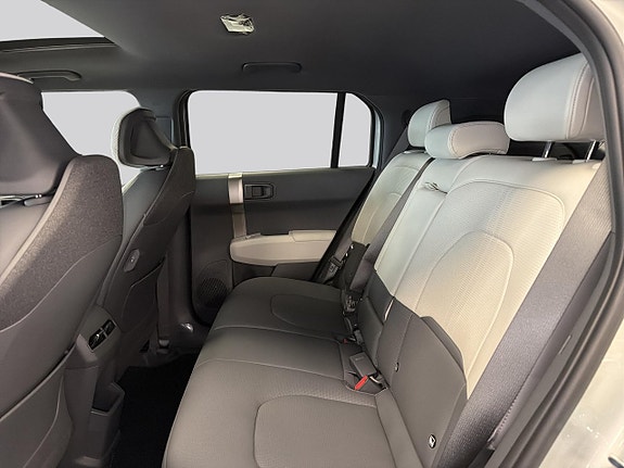 Kia EV3 9 of 16