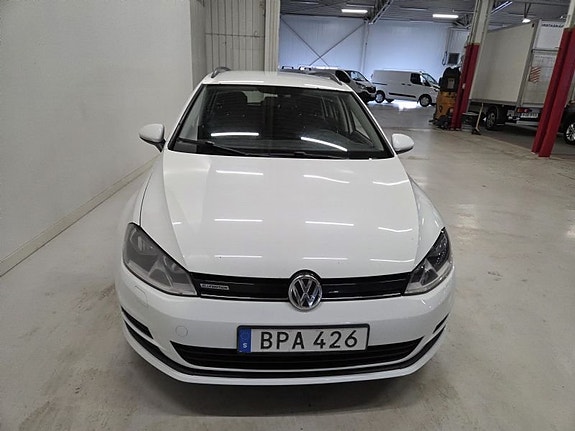 Volkswagen Golf I 2 of 9