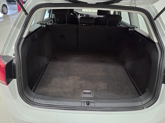 Volkswagen Golf I 7 of 9