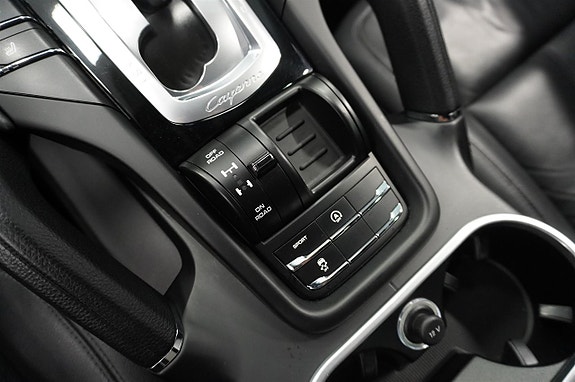 Porsche Cayenne 18 of 22