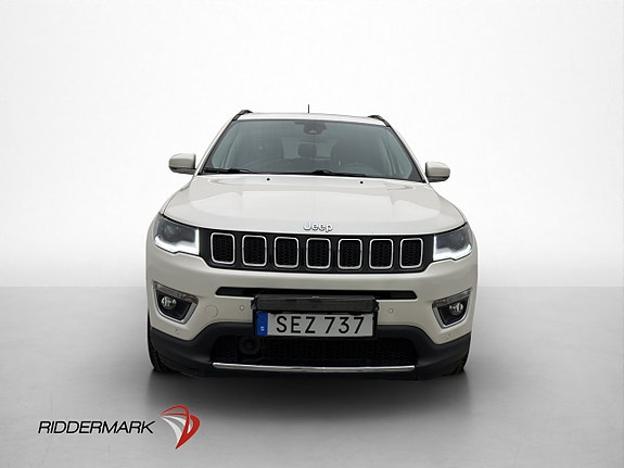 Jeep Compass 2 of 5