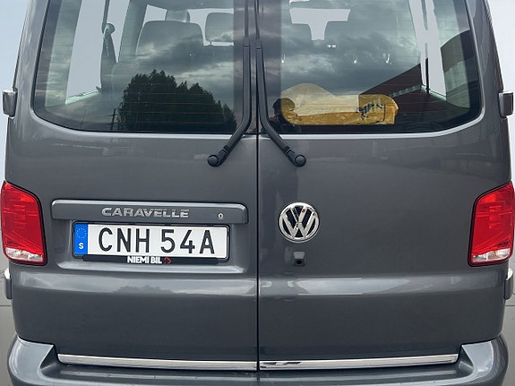 Volkswagen Caravelle 12 of 24