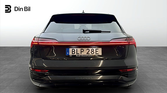 Audi Q8 e-tron 5 of 5