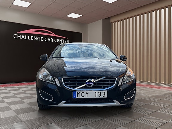 Volvo V60 3 of 24