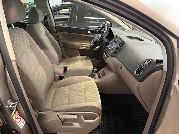 Volkswagen Golf Plus 22 of 24