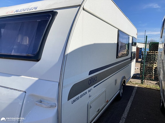 Adria ALTEA 562 PK *Våningssäng / Perfekt familjevagn 2 of 14