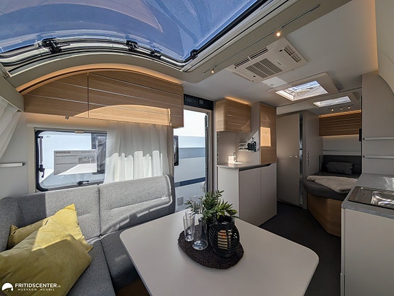 Adria ADORA 522 UP *Rymlig sittgrupp / ALDE / Panoramafönster 6 of 21