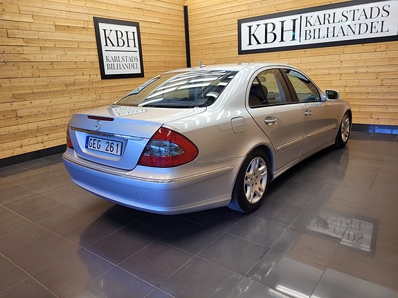 Mercedes-Benz E280 6 of 21