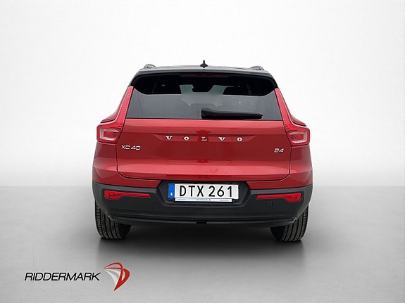 Volvo XC40 6 of 30