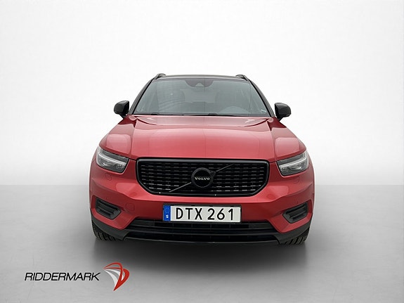 Volvo XC40 4 of 30