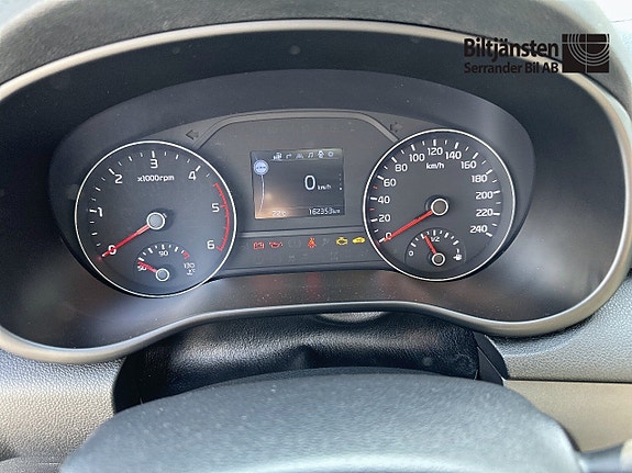 Kia Sportage 10 of 14