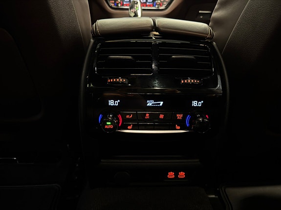 BMW 540i 29 of 29