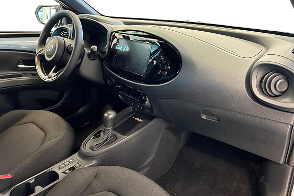 Toyota Aygo X 6 of 19