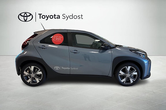 Toyota Aygo X 16 of 19