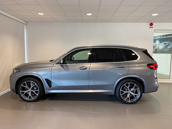 BMW X5 2 of 16