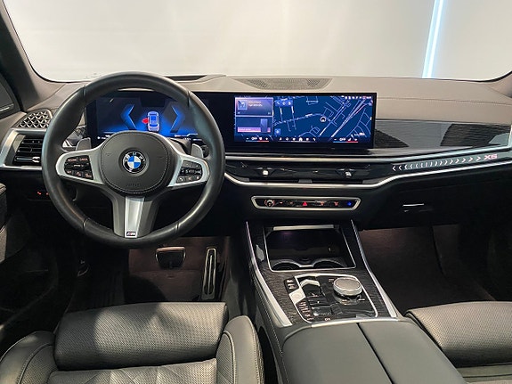 BMW X5 3 of 16