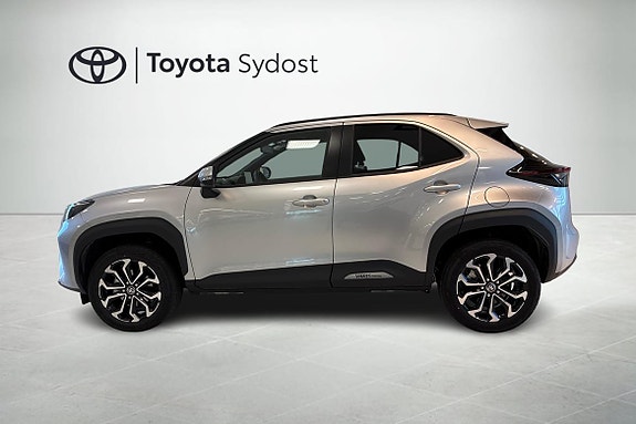 Toyota Yaris Cross 3 of 19