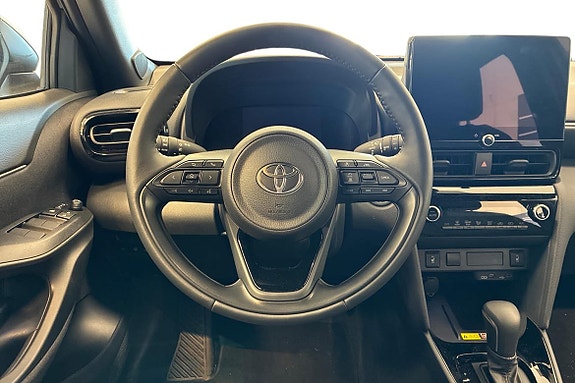 Toyota Yaris Cross 9 of 19
