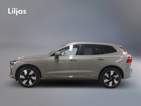 Volvo XC60 3 of 5