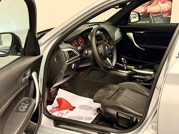 BMW 116d 7 of 13