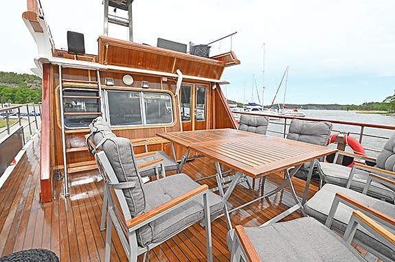 Circe - Nyrenoverad Benettiyacht byggd 1964. 18.86 m x 5.04 m 12 of 13