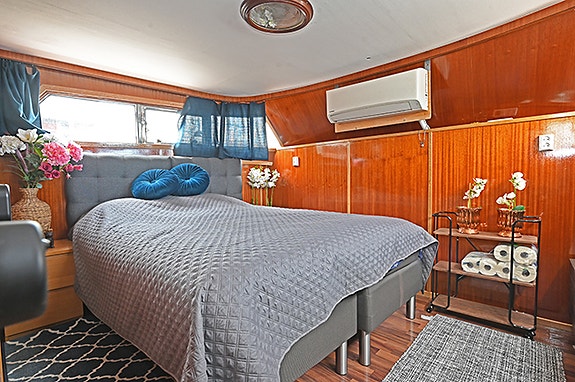 Circe - Nyrenoverad Benettiyacht byggd 1964. 18.86 m x 5.04 m 5 of 13