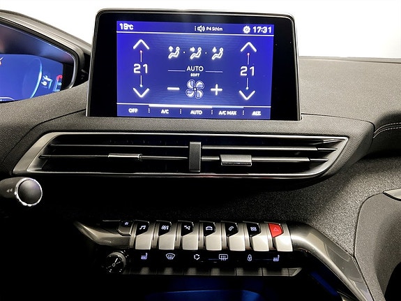 Peugeot 3008 9 of 15