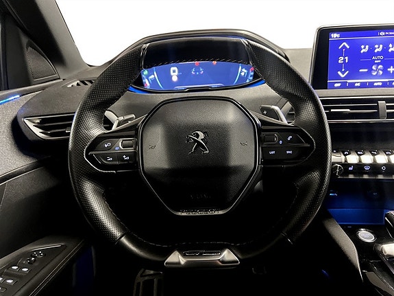 Peugeot 3008 7 of 15