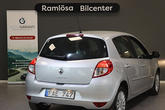 Renault Clio 6 of 18