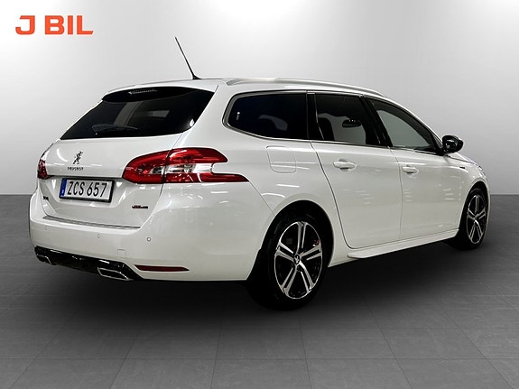 Peugeot 308 SW 3 of 5
