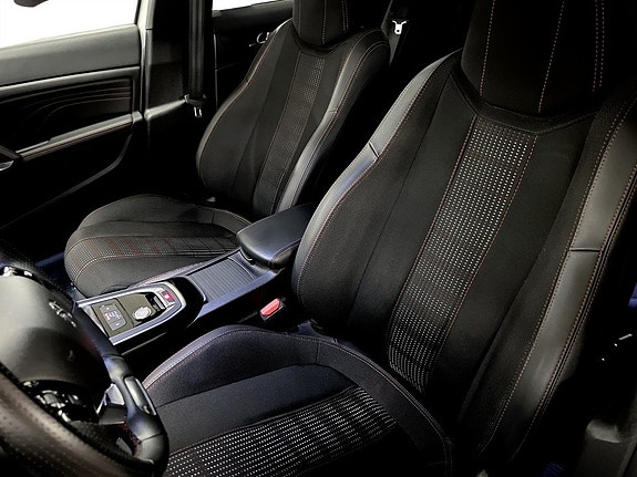 Peugeot 308 SW 5 of 5