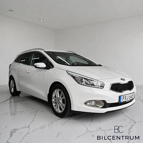 Kia Ceed 3 of 5