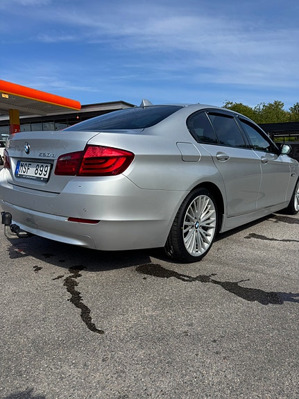 BMW 520d 8 of 13