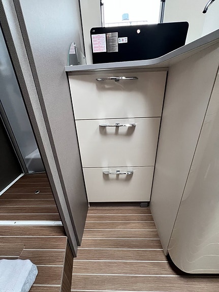 Etrusco I7400 SB 4400 kg / 180 hk / Aut / Taksäng / 32'' TV - Prissänkt! 13 of 26