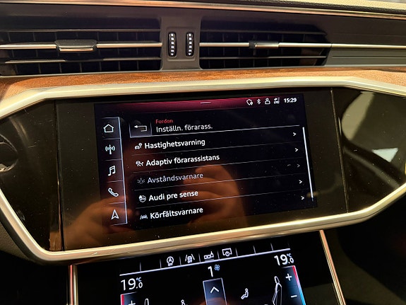 Audi A6 15 of 26