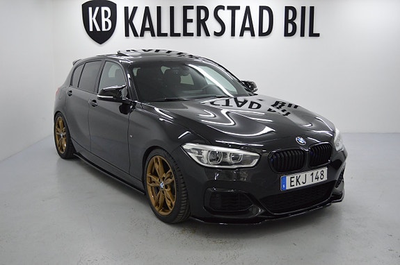 BMW M140i 2 of 5