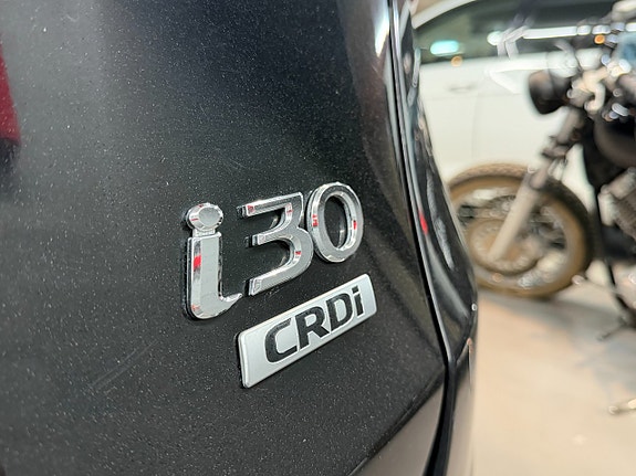 Hyundai i30 8 of 15