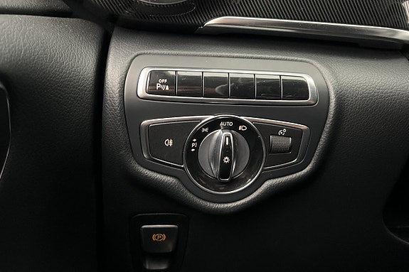 Mercedes-Benz V220 d 12 of 26