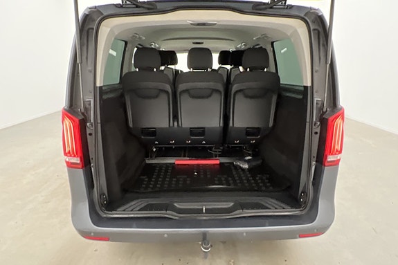 Mercedes-Benz V220 d 10 of 26