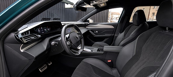 Peugeot 308 SW 4 of 5