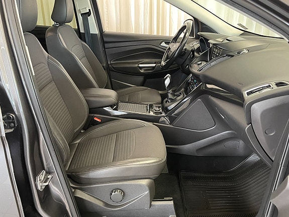 Ford Kuga 10 of 20