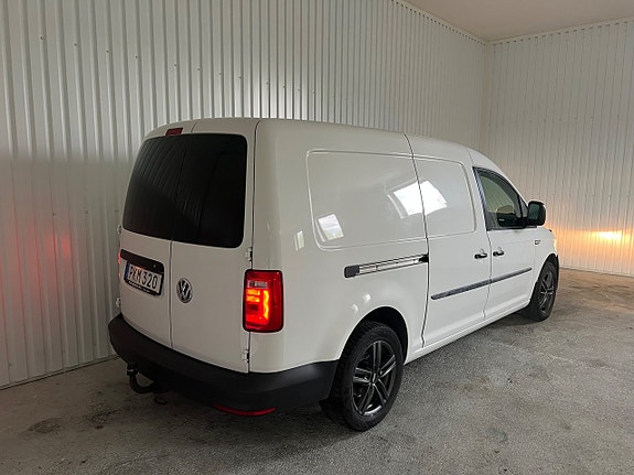 Volkswagen Caddy Maxi 3 of 5