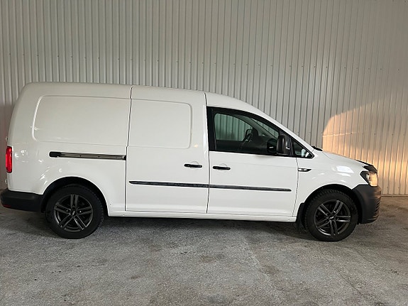Volkswagen Caddy Maxi 2 of 5